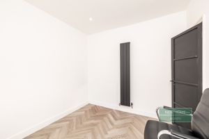 Photo 15- click for photo gallery